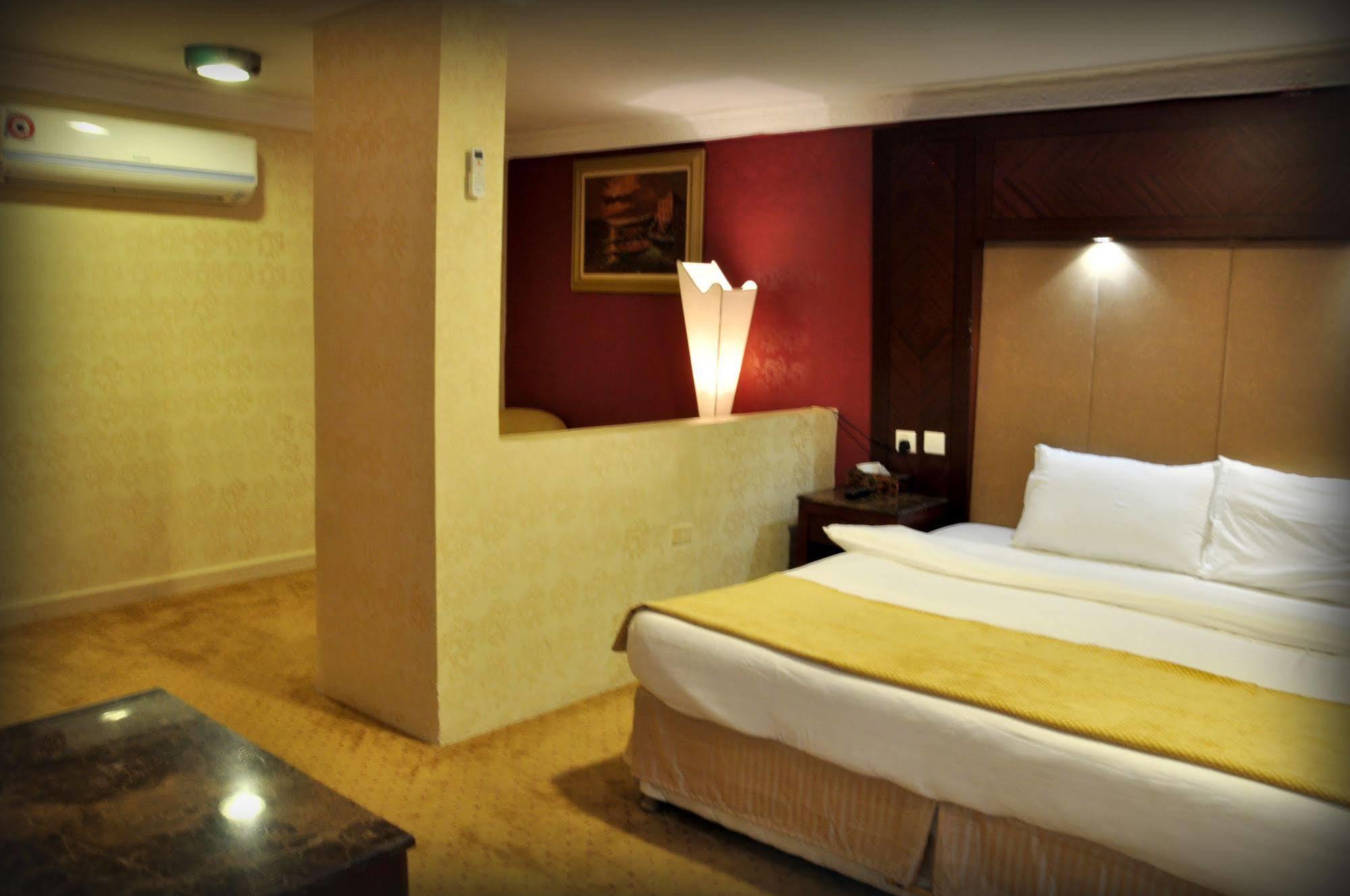 Al Higgi Hotel Yanbu Εξωτερικό φωτογραφία