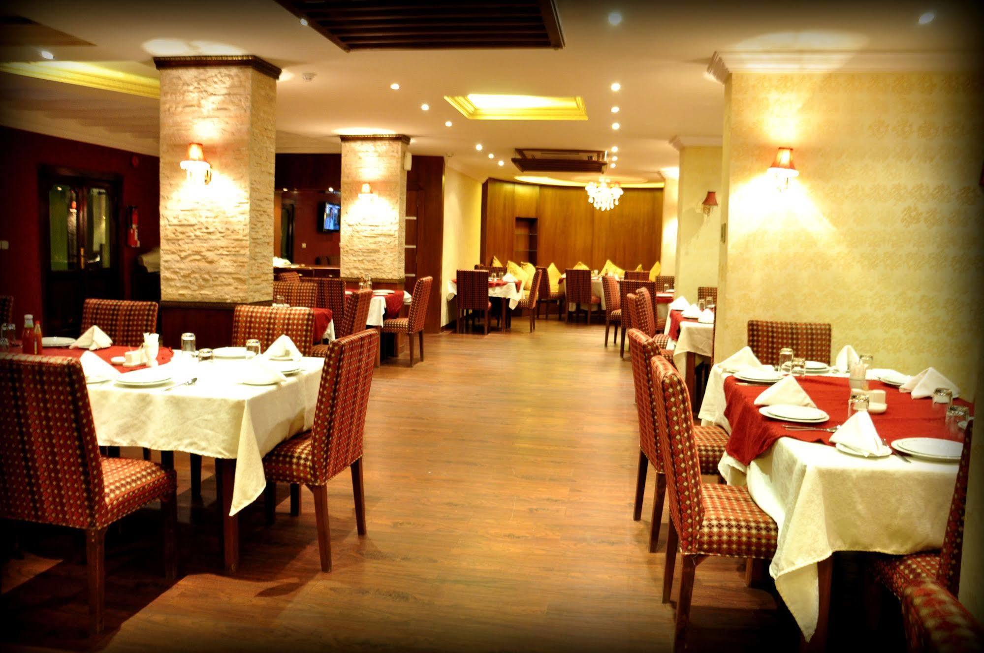 Al Higgi Hotel Yanbu Εξωτερικό φωτογραφία
